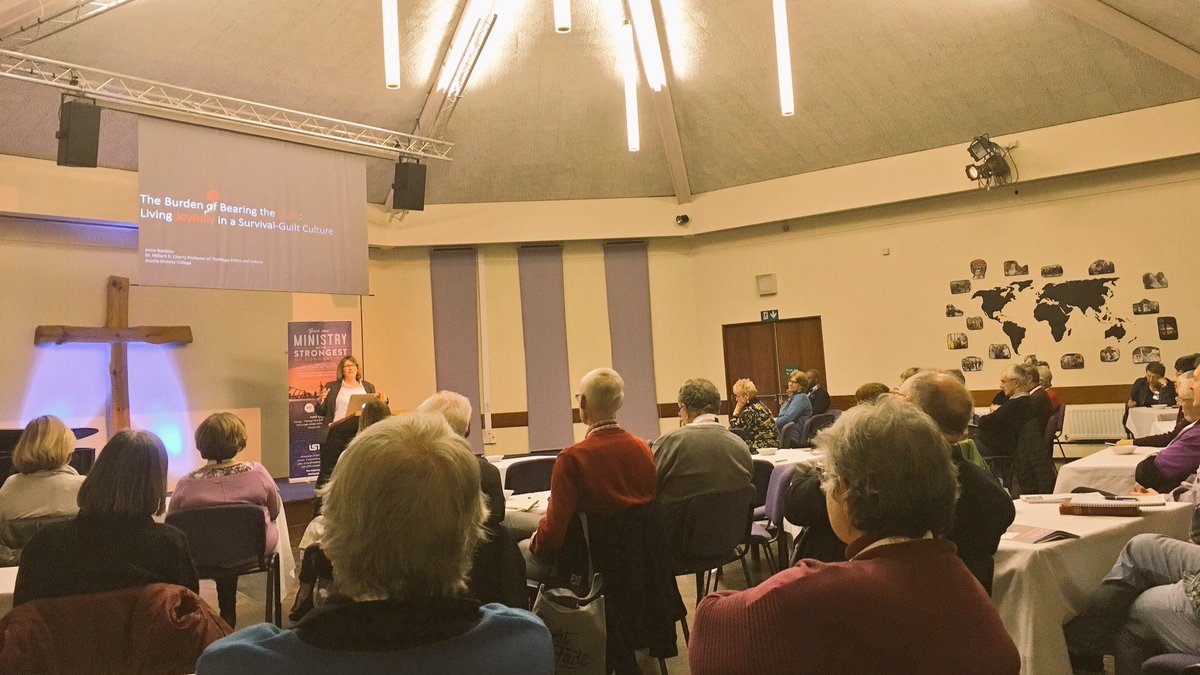 LST_Alumni's tweet image. .@Annabubba is back! The first of her talks at this year&apos;s conference is entitled &apos;The Burden of Bearing the Light: Living Joyfully in a Survival Guilt Culture&apos;.
#LSTalumni