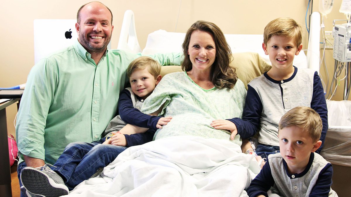MLMInsurance's tweet image. Alabama woman gives birth to sextuplets: Now she's a mother of 9: on.today.com/2j8FU6N wow!