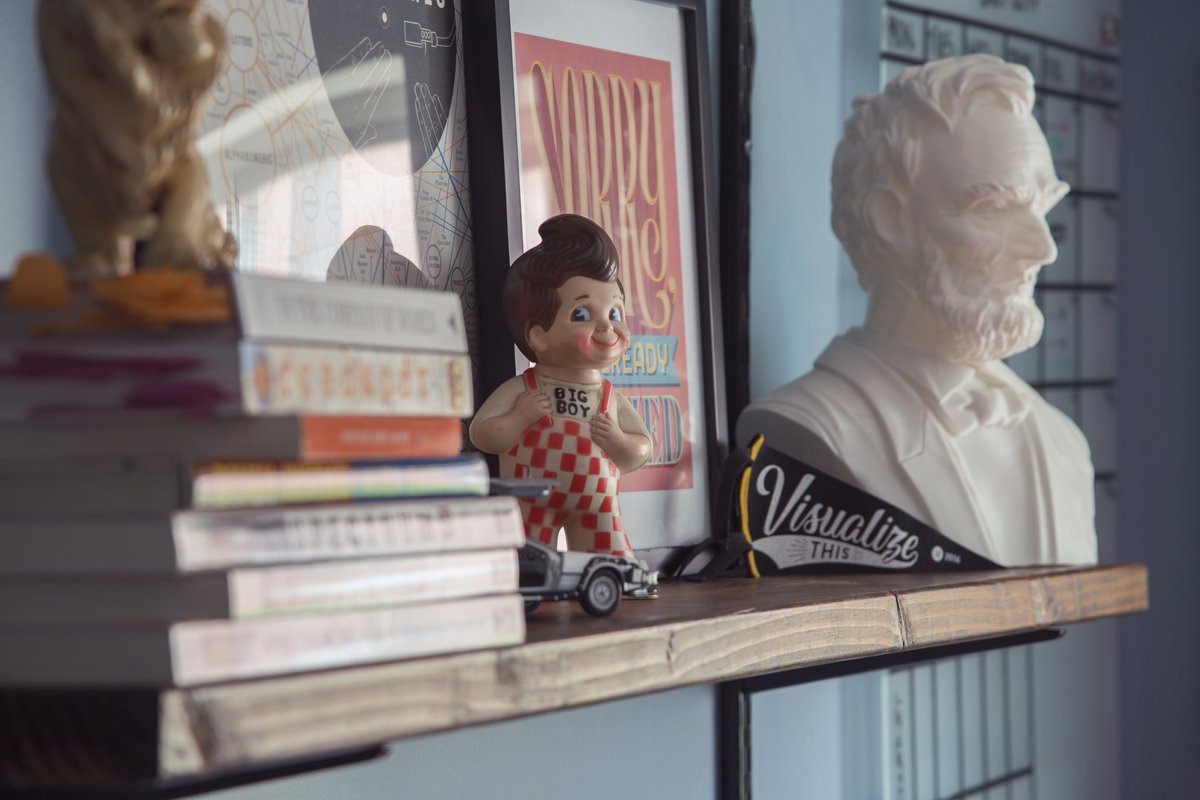 LyonVisuals's tweet image. It’s Friday! Keep warm and grab some fries to celebrate! ❄️🍟🙌🏻