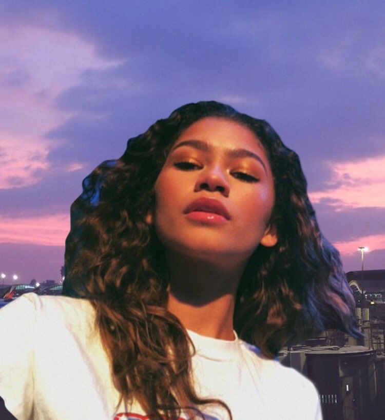 _delfss's tweet image. ZENDAYA 1❤️
Если, взяли,то пишите 💫 под твитом #джудифолловиткисаконду #ВилфрейдВиФолловятШампусик #оформы