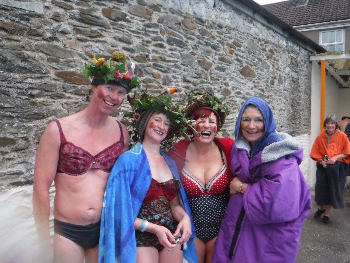 bflpool's tweet photo. Fancy a cold water swimming challenge, a bit of friendly competition &amp; an excuse to dress up &amp; shriek freely – this is the event for you.
@exeterswimming
@LidoGuide
@SwimCakeStudies
@OSS_team
@Bluetits_Swim

https://t.co/7NDRTjkYII https://t.co/KmCkBtvtDs