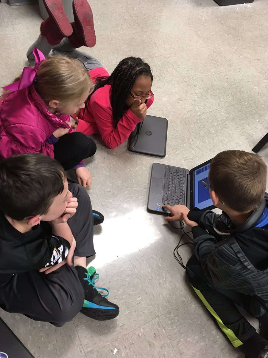 msowen4th's tweet photo. Sharing slides about animal senses. They worked so hard! #proud #McBrideJourney @McBrideMtnLions https://t.co/5Gy2Wv1LSy