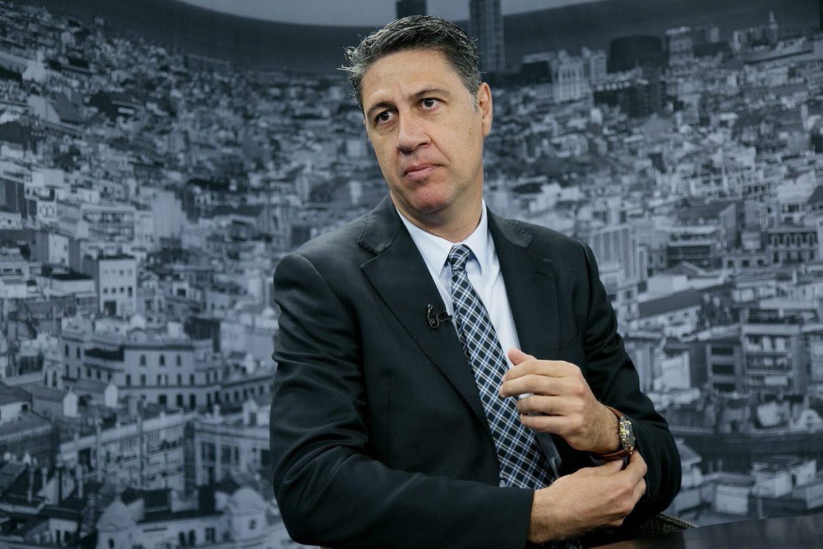 DesInfoCAT's tweet photo. CAT | Albiol assegura que la nit de reis no pot dormir dels nervis de pensar que un negre li entrarà a casa. https://t.co/Bi2JgI6cUf