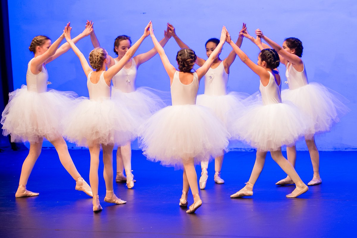 #happynewyear We're looking forward to starting back this weekend &amp; we have some spaces left in our #classes for children in #twickenham &amp; #hamptonhill <a href="/FamiliesuponT/">FamiliesUTMag</a> <a href="/TeddingFam/">Teddington Families</a> #musicaltheatre #ballet #tap #modern #streetdance #acting Come along for a FREE trial