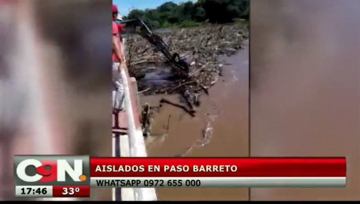 C9NParaguay's tweet photo. #YoReportero Varias comunidades en Paso Barreto quedaron aisladas a raíz del desborde de los ríos Aquidabán y Pitanoaga. Hay tres puentes inconclusos que están pendientes de terminación por parte de la MOPC.
#C9N #TardeNoticias https://t.co/K3viXU3UEa