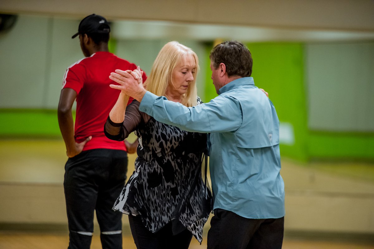 UofMRecServices's tweet photo. Looking to impress on the dance floor in 2018? We have 11 different dance programs available this winter with classes starting the week of January 15. Try them all for FREE during our Free Week open house Jan 8-12 >> https://t.co/SJqbVsxmLC #umanitoba #UMFreeWeek https://t.co/xs29OhHb68