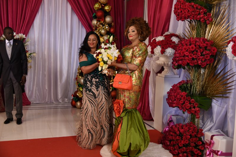 PRC_Cellcom's tweet photo. Mrs. #ChantalBiya received #2018NewYear wishes from over 1,000 women in a ceremony organised at the East Wing of the #UnityPalace on 5 January. This was a day after a similar exercise was accorded to President #PaulBiya by Members of the Diplomatic Corps and National Dignitaries. https://t.co/3tpKtZnq4a