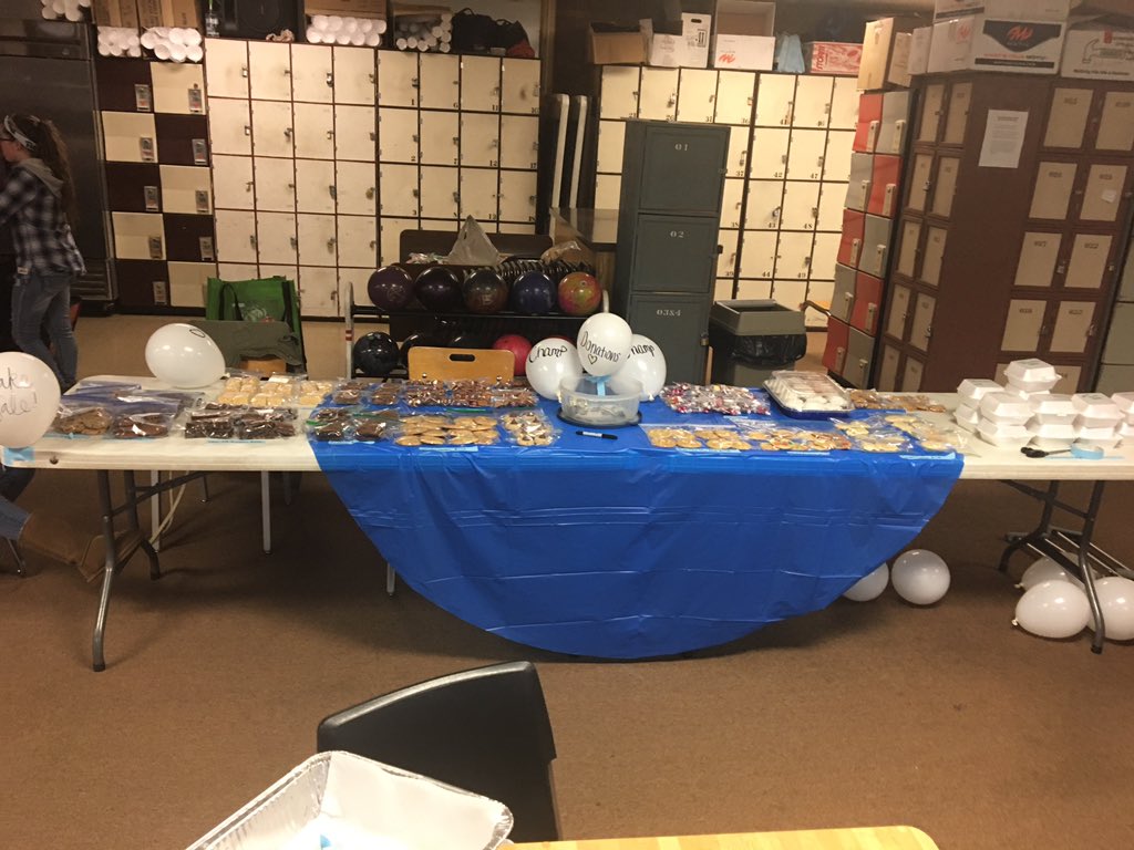 CHAMP_HC's tweet photo. Come play a game tonight at holiday bowl and snack on some baked goods!! Just tell them you're with CHAMP. Lots of fun to come #bootCHAMP https://t.co/lCro5DAx1x