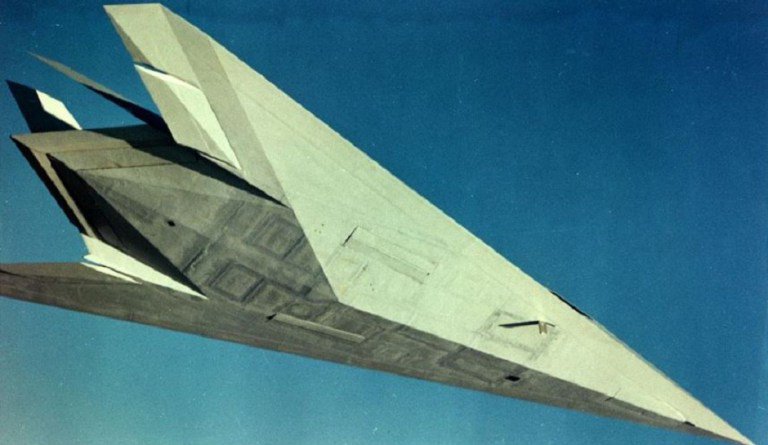 McDiarmidDesign's tweet photo. #Lockheed #SkunkWorks #Stealth #HaveBlue https://t.co/tieYqaI3Gp