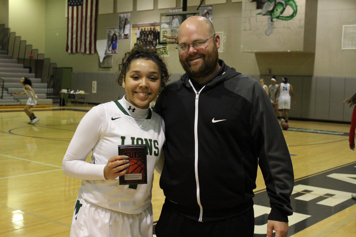 SUTSReport's tweet photo. Westminster Academy comes back and beats Mater Academy 41-39! Players of the game were Brianna Alexander for Mater and Emma Wallhoff for WA. https://t.co/gKu1BNcers