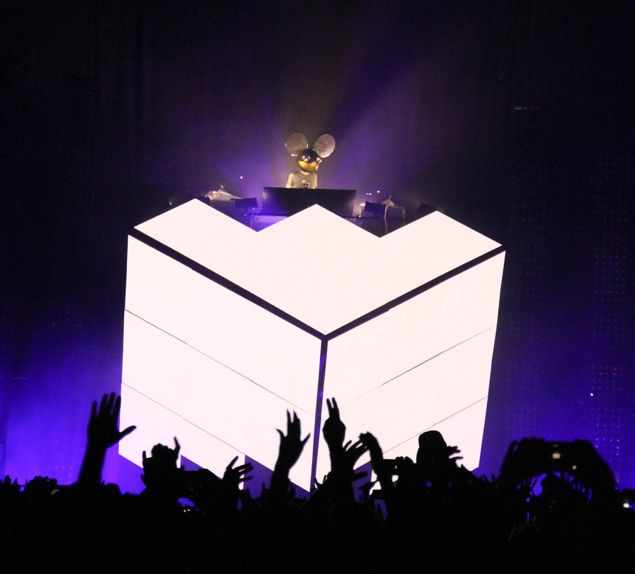 Wishing a happy birthday to 