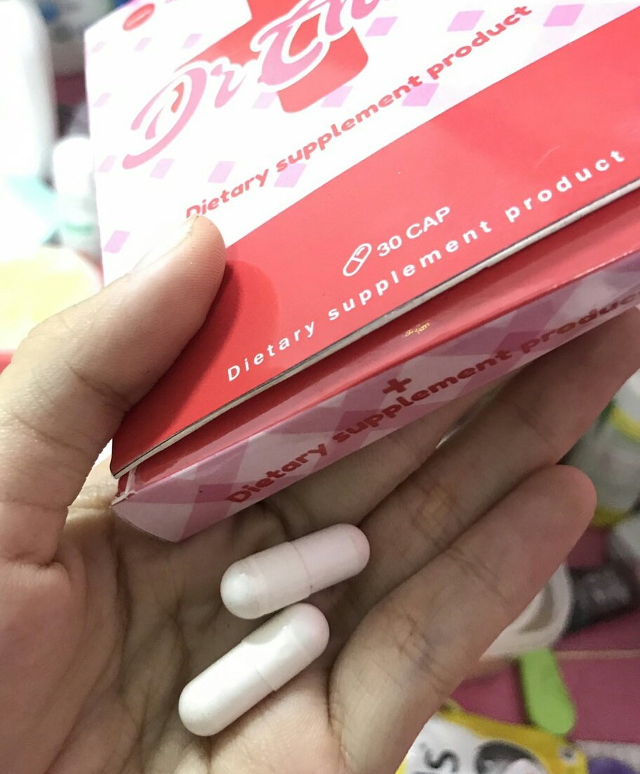 Halita49833366's tweet photo. ชีสเค้กตัวนี้โคตรชอบดีที่ดี กินทุกวันแต่ขึ้นมา5โลอีห่า เลิกกินไม่ได้ หวาน หอม เลยเอากล่องแดงมากินด้วย 5โลที่ขึ้นมาหายไปแล้ว แดกต่อได้ #ของดีบอกต่อ #รีวิวเซเว่น https://t.co/5Fvuqxk8Gj