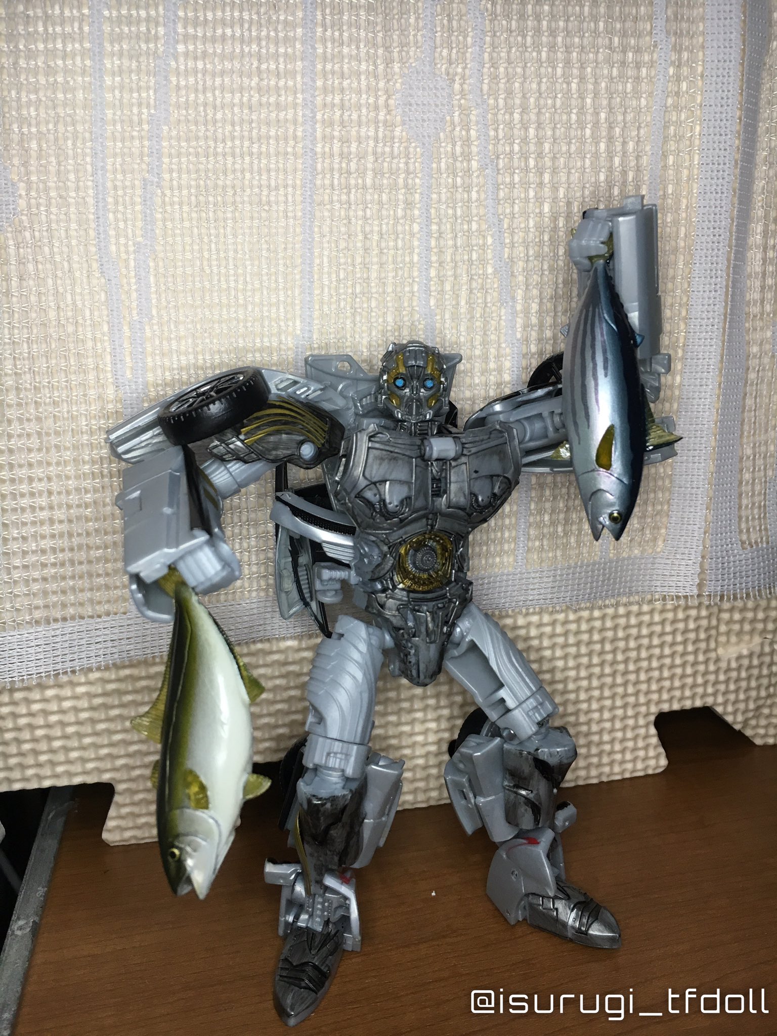 石動しのぶ トランスフォーマーのイカレブリキ野郎ことコグマンの玩具を買った貴方 そう 貴方です タカラトミーアーツの原色海水魚図鑑のガチャを回すのです イイ感じのマグロがラインナップされていますよ カツオとカンパチもイイ 石動しのぶ トランスフォーマーのイカレブリキ野郎ことコグマンの玩具を買った貴方 そう 貴方です タカラトミーアーツの原色海水魚図鑑のガチャを回すのです イイ感じのマグロがラインナップされていますよ カツオとカンパチもイイ