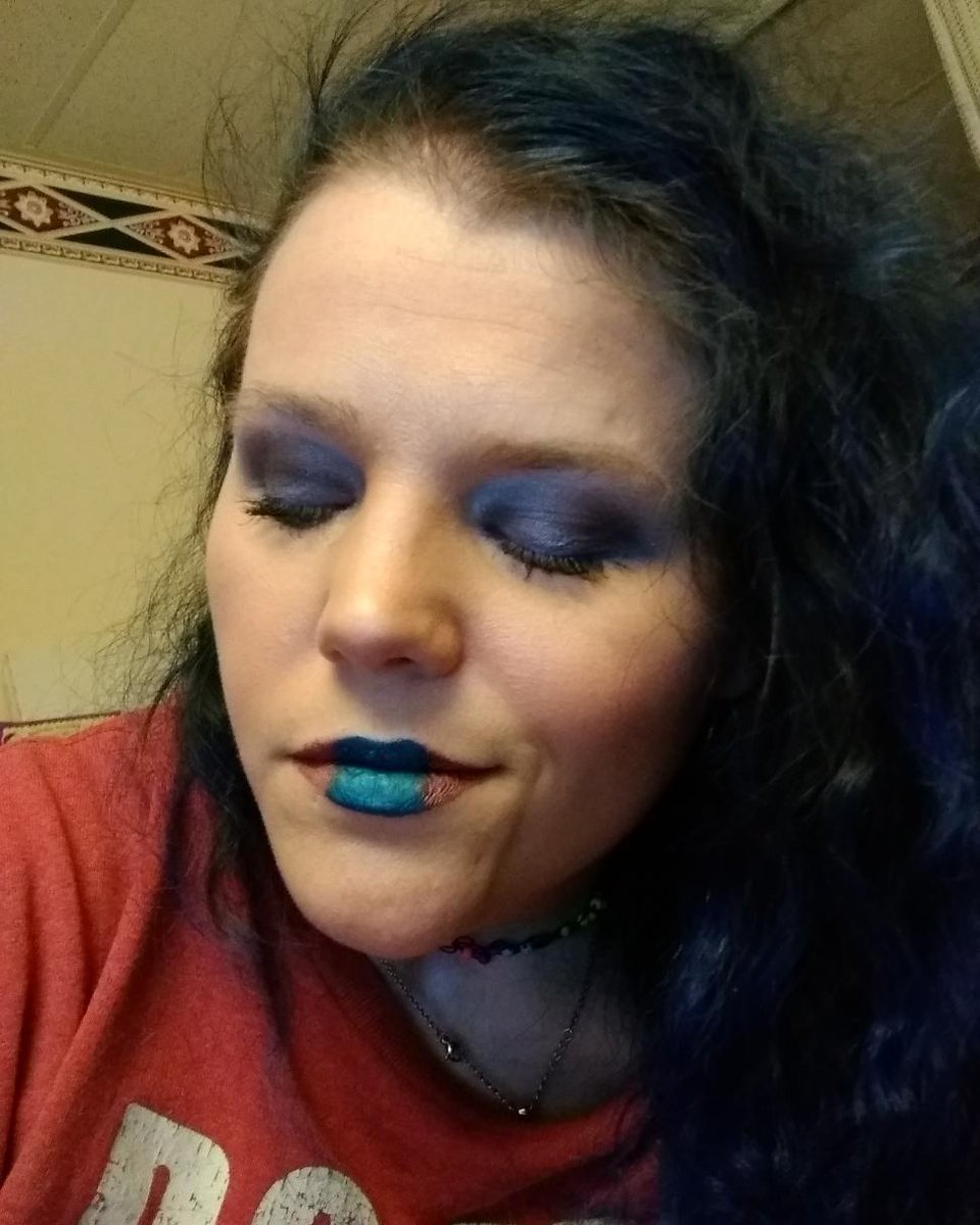 dannithegreat88's tweet photo. My random 3 a.m. makeup selfies๐๐
#makeup #selfie #makeupselfie #veganbeauty #veganmakeup #crueltyfreebeauty #crueltyfreemakeup #bestrange #beweird #selfies #makeupselfies #3ammakeup https://t.co/abtQ103tCO