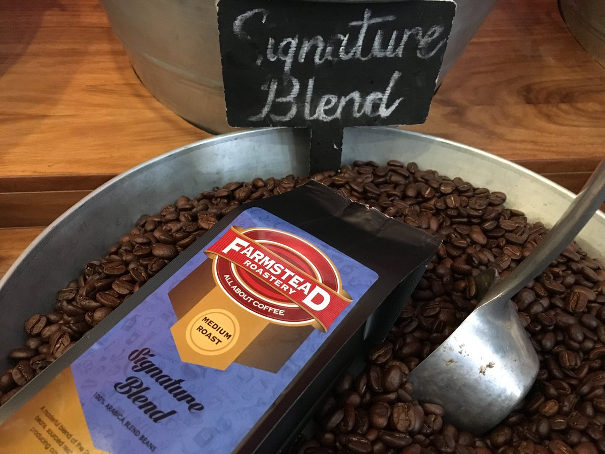 CafeFarmstead's tweet photo. Get your coffee fresh! Beans or Grounded! 
•
#coffee #cafe #farmsteadcafe #giesen #coffeeroaster #beans #weekend https://t.co/I5Jbxvskh4