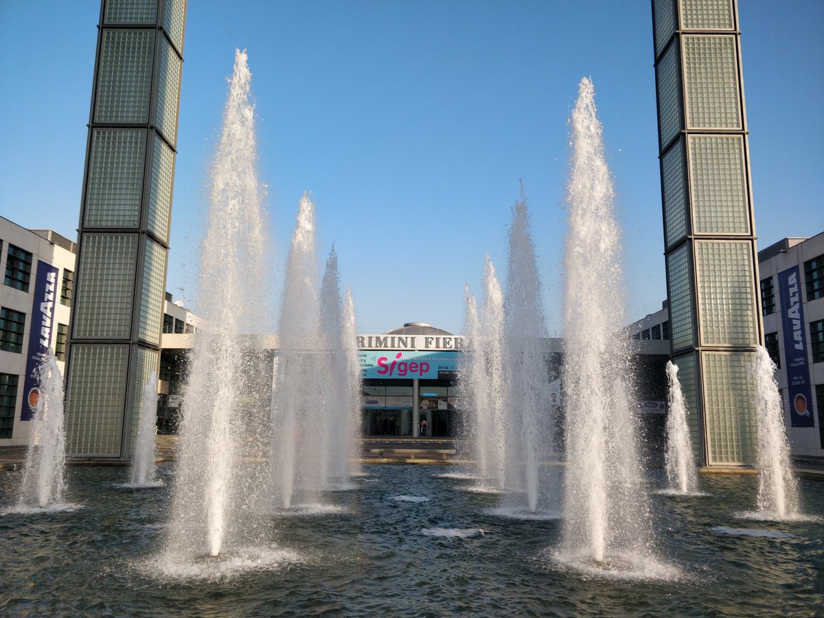 IEGWebTv's tweet photo. Ready, steady, gooo!!🎉 Inizia oggi la fiera più #dolce del mondo: #Sigep2018 😍 Siete pronti?? Noi sì!! Seguiteci per conoscere tutte le novità di questa 39° edizione!! @SigepRimini @IEGexpo #Rimini https://t.co/fYW5tvdhFC