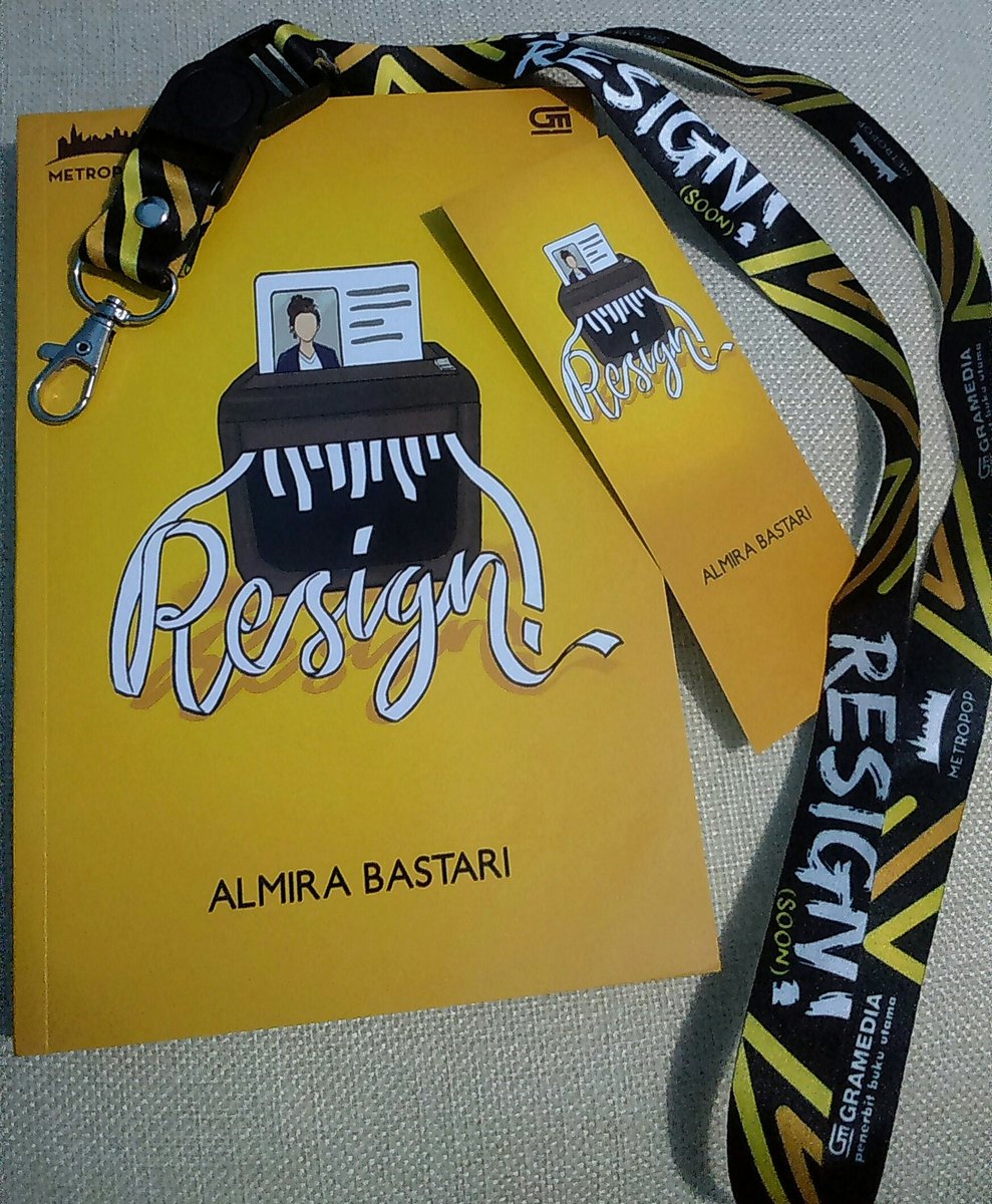 muutsara's tweet photo. Made my day! Seneng banget, cungpret udah sampe di Batam. Yeay lebih cepat dari estimasi. Thank you @RatuCungpret @odeelix @bukugpu #resignsoon #bacaanweekend https://t.co/fX2ZI1LfTy
