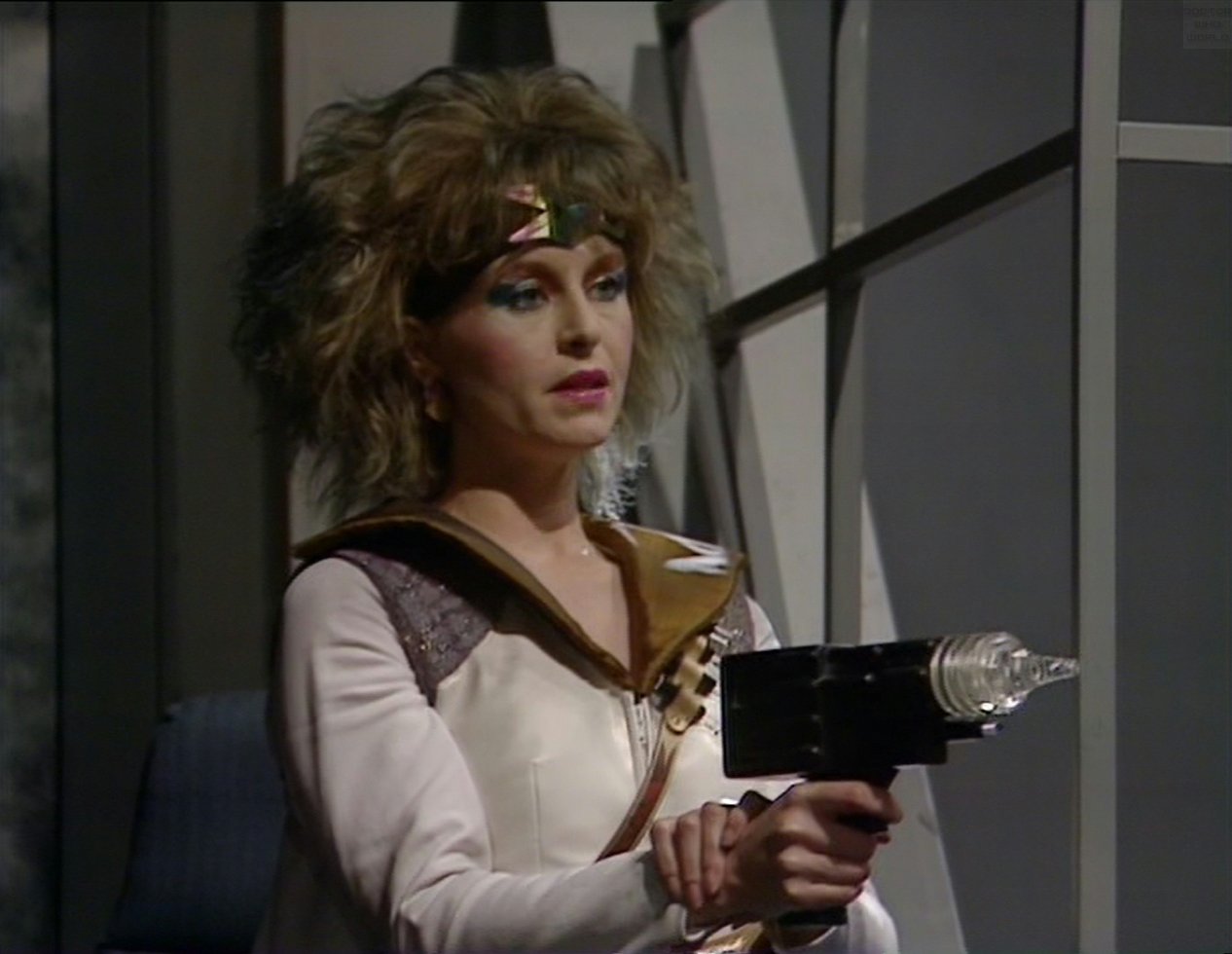 Happy Birthday to Liza Goddard who played Kari in Terminus. 