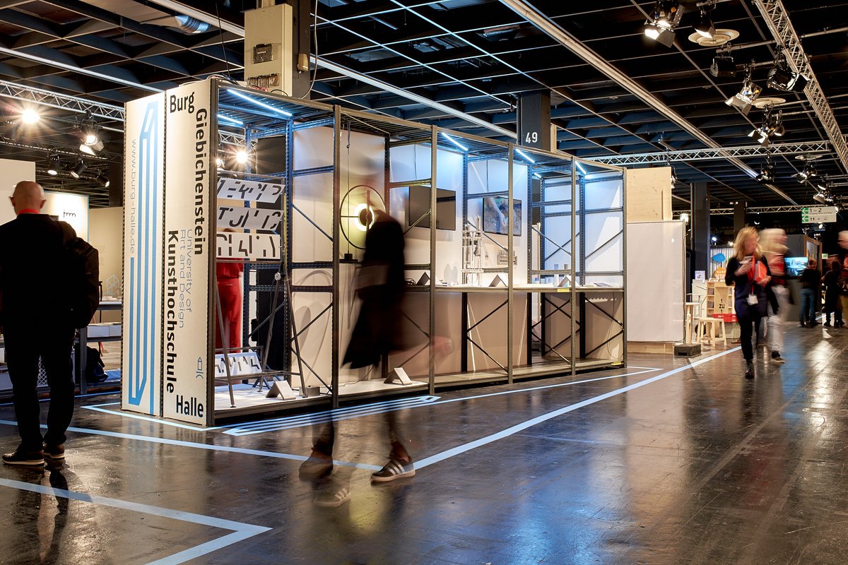 Lena Windisch with Typotrop at <a href="/imm_cologne/">imm_cologne</a> #BurgRoadShow #BurgTypo
More Infos: burg-halle.de/roadshow/event…