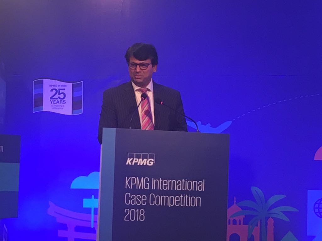 KPMGIndia's tweet photo. .@AkhilBansalKPMG, Deputy CEO, @KPMGIndia congratulates the six teams participating in the #KICC2018 India National Finals. Says, "Each team reaching the final is already a winner. #KICC2018 is about celebrating young business talent present here" https://t.co/gfWtVaeTVm