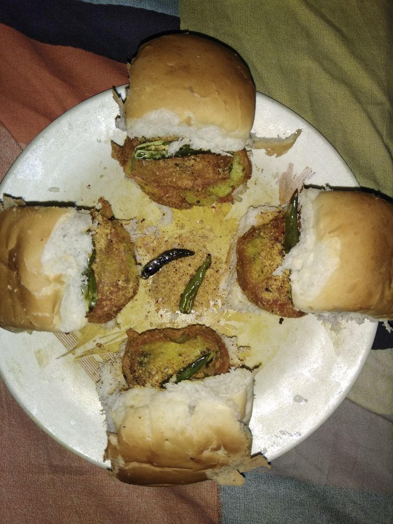 creaturelove2's tweet image. Achhi khusubu hai