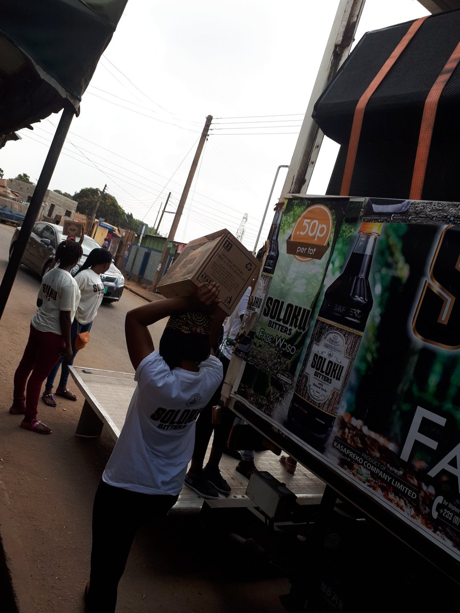 Nanakesse24's tweet photo. #Day6: #SolokuBitters #SolokuBitters  #SolokuBitters  #SolokuBitters #SolokuBitters

Truck Float ongoing inside Kaneshie, Abossey Okai, &amp; North Kaneshie

#KasaprekoGhana #SolokuBittersTruckFloat @Kasaprekogh @AbeikuSantana @Asanteclickwise @ExecBaakope https://t.co/togeuQ7Lwd