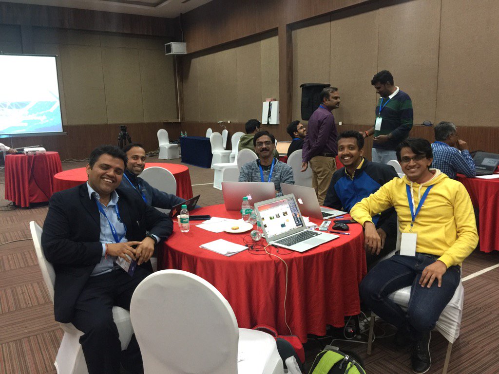SwapanMehra's tweet photo. Team Appbootup #Blockchain traceable organic mango value chain to push export ~ US100m to 1bn#BTSBlockchainHackathon https://t.co/zmn8PUnP6z