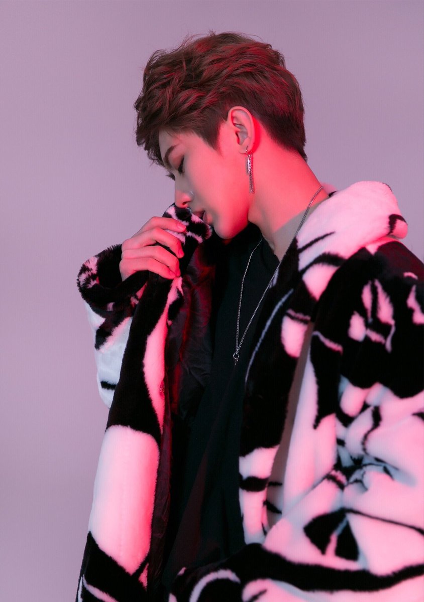 viewssz's tweet photo. โอ้ยยยยยยยย เซนเตอร์คุณภาพโคตรรร เป็นทาสพี่เเล้วว ฮืออออออออ
#IdolProducer https://t.co/fBemTTJpZf