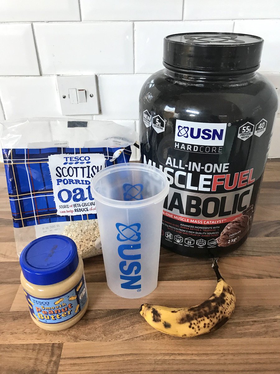 HaydonGodbeer's tweet photo. What a way to start the day! Thanks @MensHealthUK for the great protein shake recipe! #HealthyEating https://t.co/5XHswDJixF