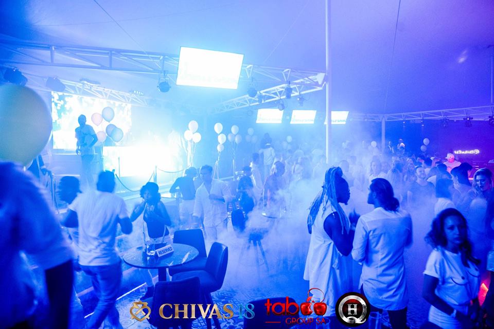 Sydeezy_SA's tweet photo. Man #TBT to the last #WhiteGold2017 party omg I cant wait for this Saturday!!! Come Join us! https://t.co/ejrR4Vwfnj