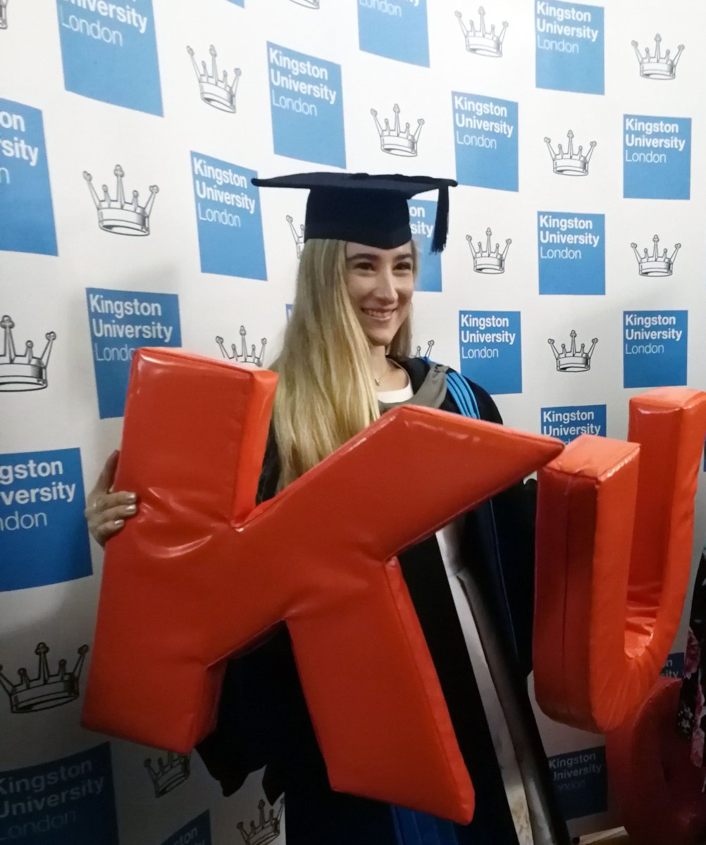 styljanje's tweet photo. Proud to be #madeinKingston #MASTERS 🎓👩‍🎓 #ku #classof2017 #kuevents #graduation #creativeeconomy #mace16 https://t.co/58A6ydWG2t