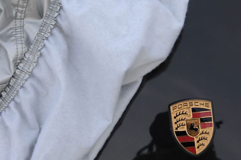 Schützen Sie Ihr Fahrzeug vor Eis und Schnee mit einem passenden Outdoor Cover: classicshop24.de 

#AlfaRomeo #Audi #BMW #Chevrolet #Ferrari #Jaguar #LandRover #Mercedes #MG #Porsche #Tesla #VW und viele weitere Marken