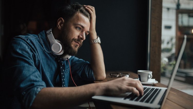 EntrepreneurIND's tweet image. Try these seven #Tactics to get focused, enhance your #Creativity and become a #WritingMachine
bit.ly/2DnUlMu