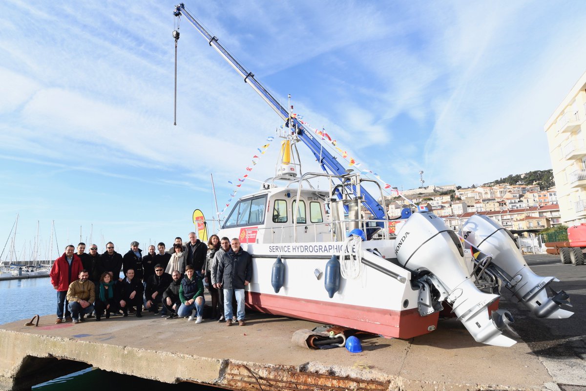 Les #marins d'#Occitanie mis à l'honneur pour le baptême de cette nouvelle vedette hydrographique ! Un outil indispensable à la #Région pour entretenir et surveiller les fonds marins des 3 #ports dont elle est propriétaire, à #Sète, #PortLaNouvelle et au #GrauDuRoi