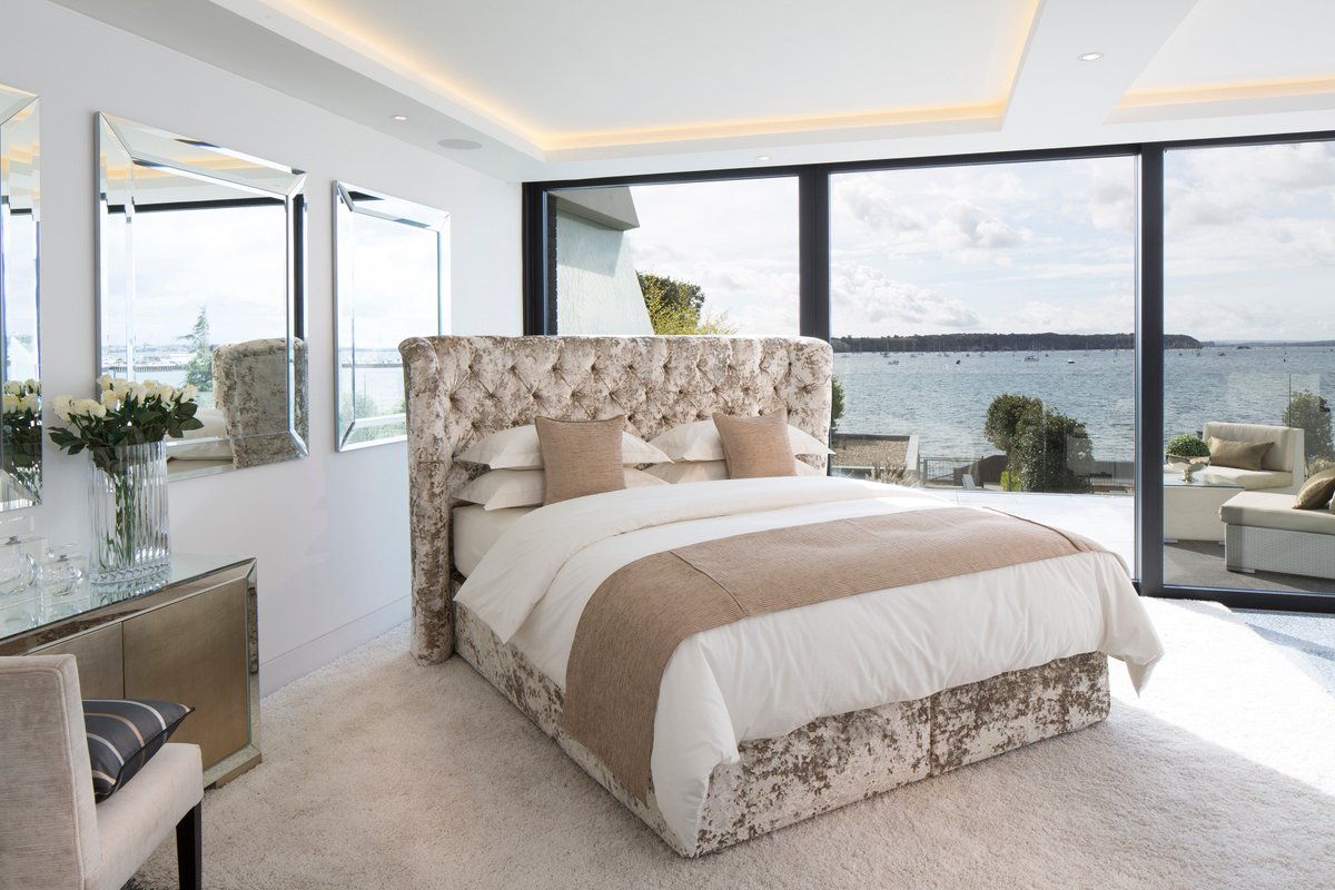 Holly Sibley (Holly_Sibley) Twitter