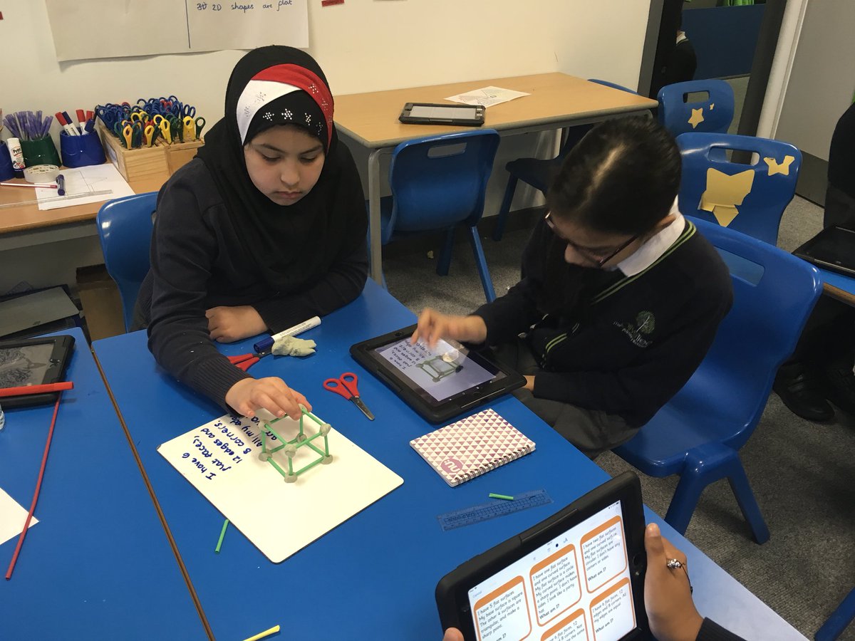 ZNanjiC12's tweet photo. Having fun constructing 3D shapes using straw and play dough! @OUPPrimary @PrimaryRocks1 @MathsMastery #stem #primarymaths #mathchat #welovemaths  @misspatelc6 @MissZPatel @rcoleyc11 @OliveTreeBolton https://t.co/dNneRuP3Mt
