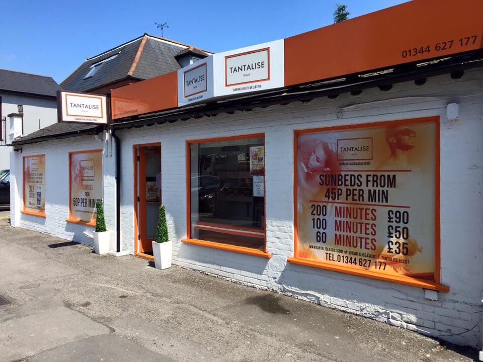 TantaliseAscot's tweet photo. What a beautiful day in #Ascot and £50 unlimited sunbeds #Wow #GetYoursQuick 🔥☀️🔥 https://t.co/biKbHn1jqc