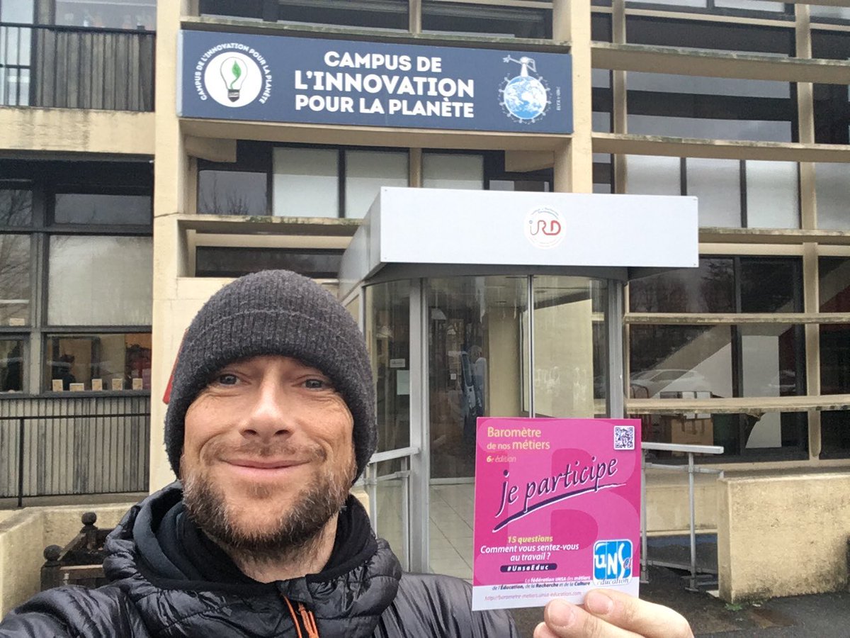 riconovic's tweet photo. En visite #giidf le #Barometre2018 @UNSA_Education à l'@ird_fr de @VilledeBondy
#ESR #recherche #education
https://t.co/ApuBRsDj9g https://t.co/GVktAkhLcE