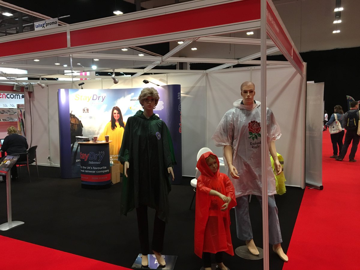 StayDryRainwear's tweet photo. Thank you to everyone who came to visit us @PPDLIVE_1, even this guy @lemontwitter, he'd look great in a @StayDryRainwear poncho!! A really great couple of days.
#ppdlive2018 #WorcestershireHour https://t.co/gZeu6fUFcN