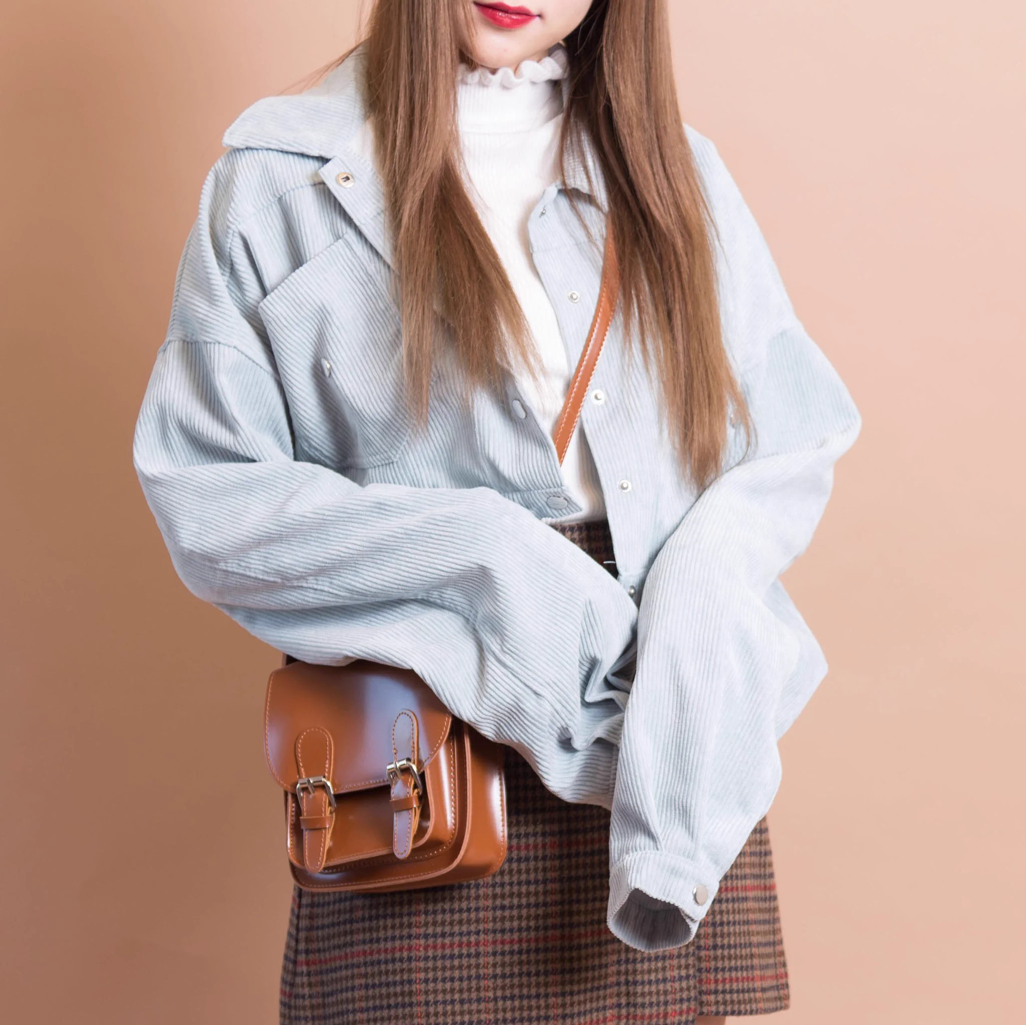 マジで誰？ファッション通販サイトが急に正体不明のお婆ちゃんを推すｗｗｗ