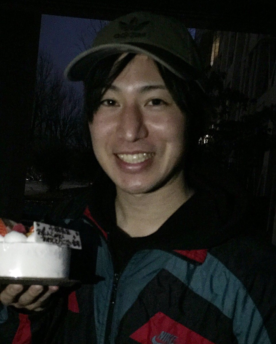 Beltice4716's tweet photo. 今日は小林先生のお誕生日でした‼︎‼︎
幸せいっぱいの先生、���スト20代楽しんでください😁 https://t.co/ydnBqNvcSc