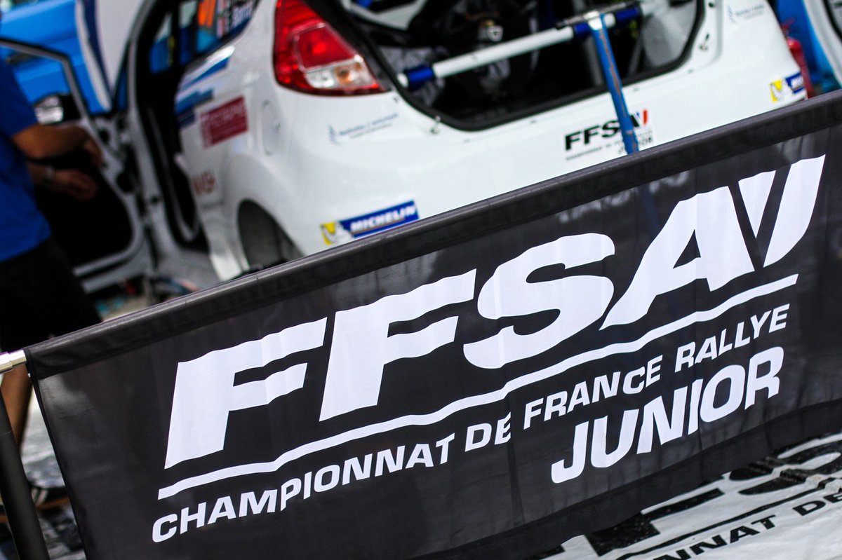 CFRallye's tweet photo. 🚨 @rallyejeunes #Copilotes
👉 Ils étaient 66, ils sont désormais 7, il ne doit en rester que 2 !
🔍 Qui sera retenu pour copiloter @Romainmasselin1 et @AdrienFourmaux en #CFRJ 2018 ?
📰 Plus d'informations à lire ici : https://t.co/UbEi5bKWWE https://t.co/dAqXgfijuB