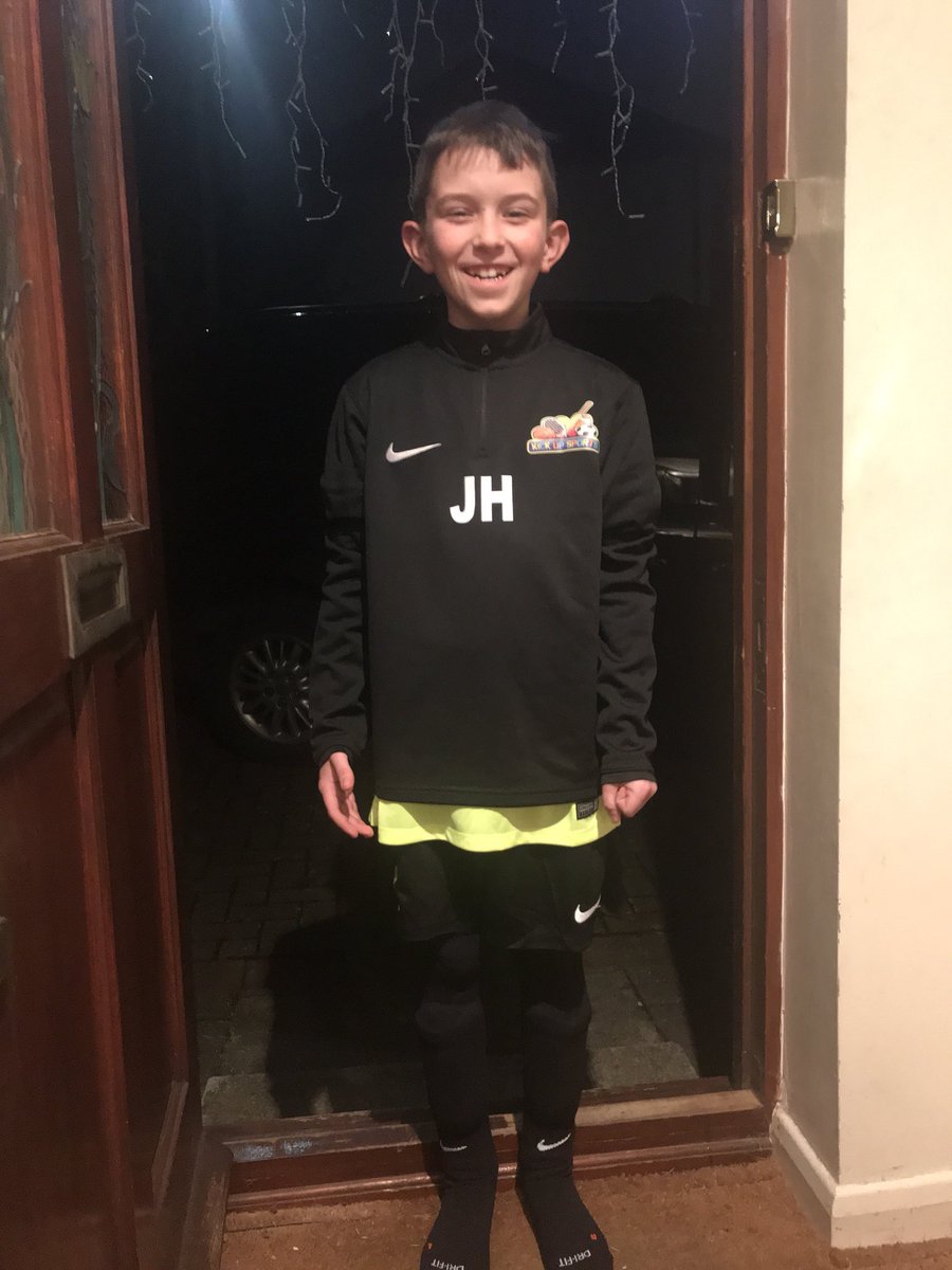 KUS_Academy's tweet photo. Great to see our Academy player Jake, buzzing about his new kit ✅ 

Glad you like it and welcome to the kit club 👍

Want to purchase a kit ? 

Please ask and book now 📲 https://t.co/Elp30f2btn
