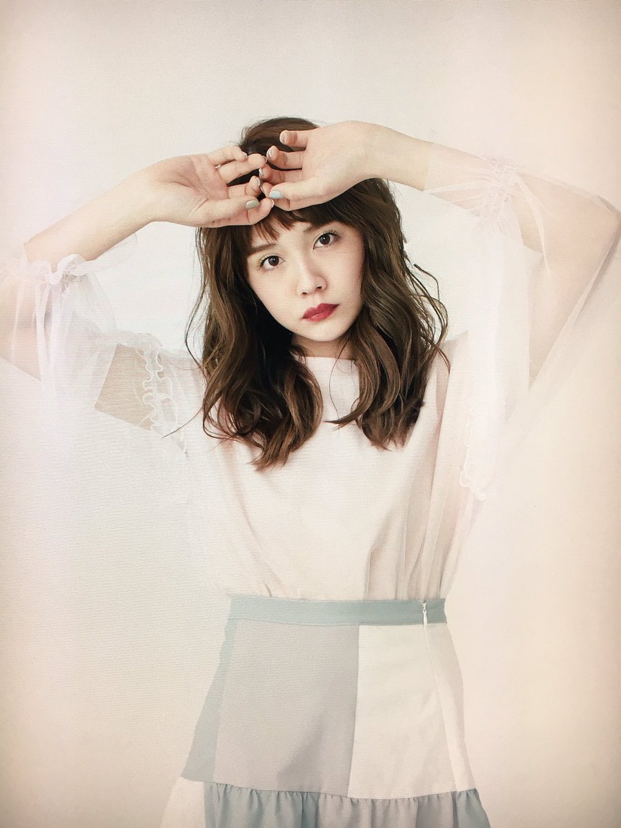 村田 倫子 ストーリーのやつね 服がスヌーピーなんよ 村田 倫子 ストーリーのやつね 服がスヌーピーなんよ