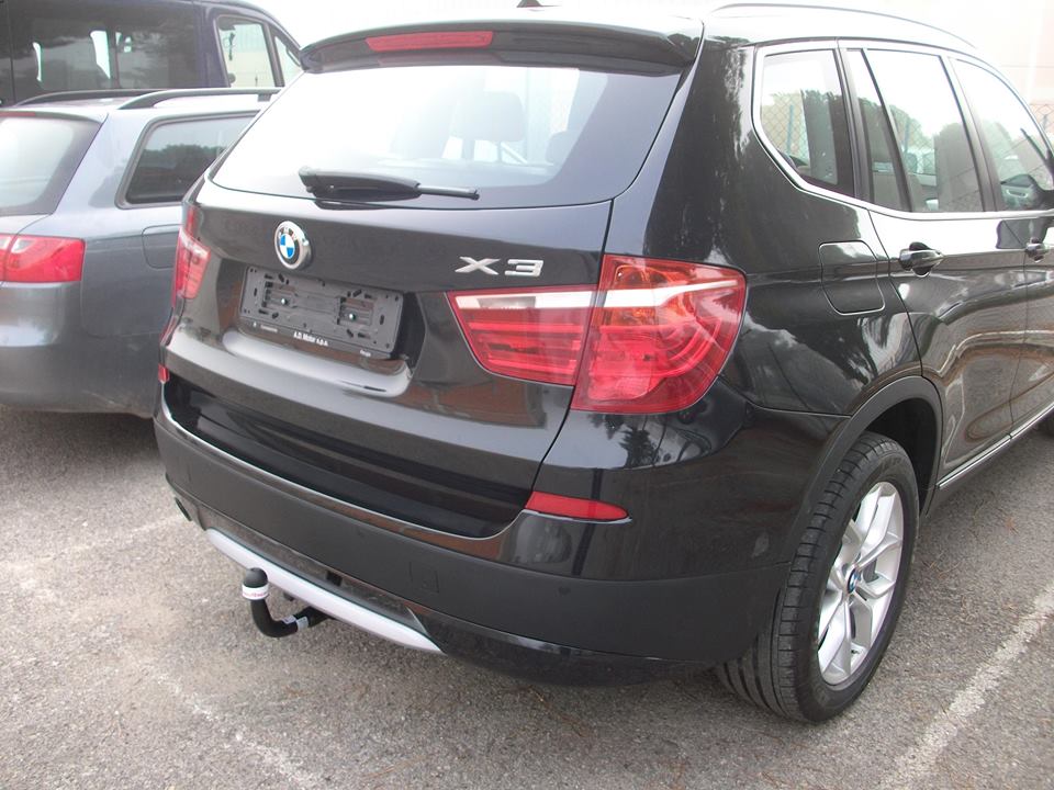 Towequipe_UK's tweet photo. Love this #BMW @BMWUKMotorsport
#BMW #towbars #trailerhitch #Towequipe #UK #follo4follo #Follobackinstantly https://t.co/rdi3QRdOvI