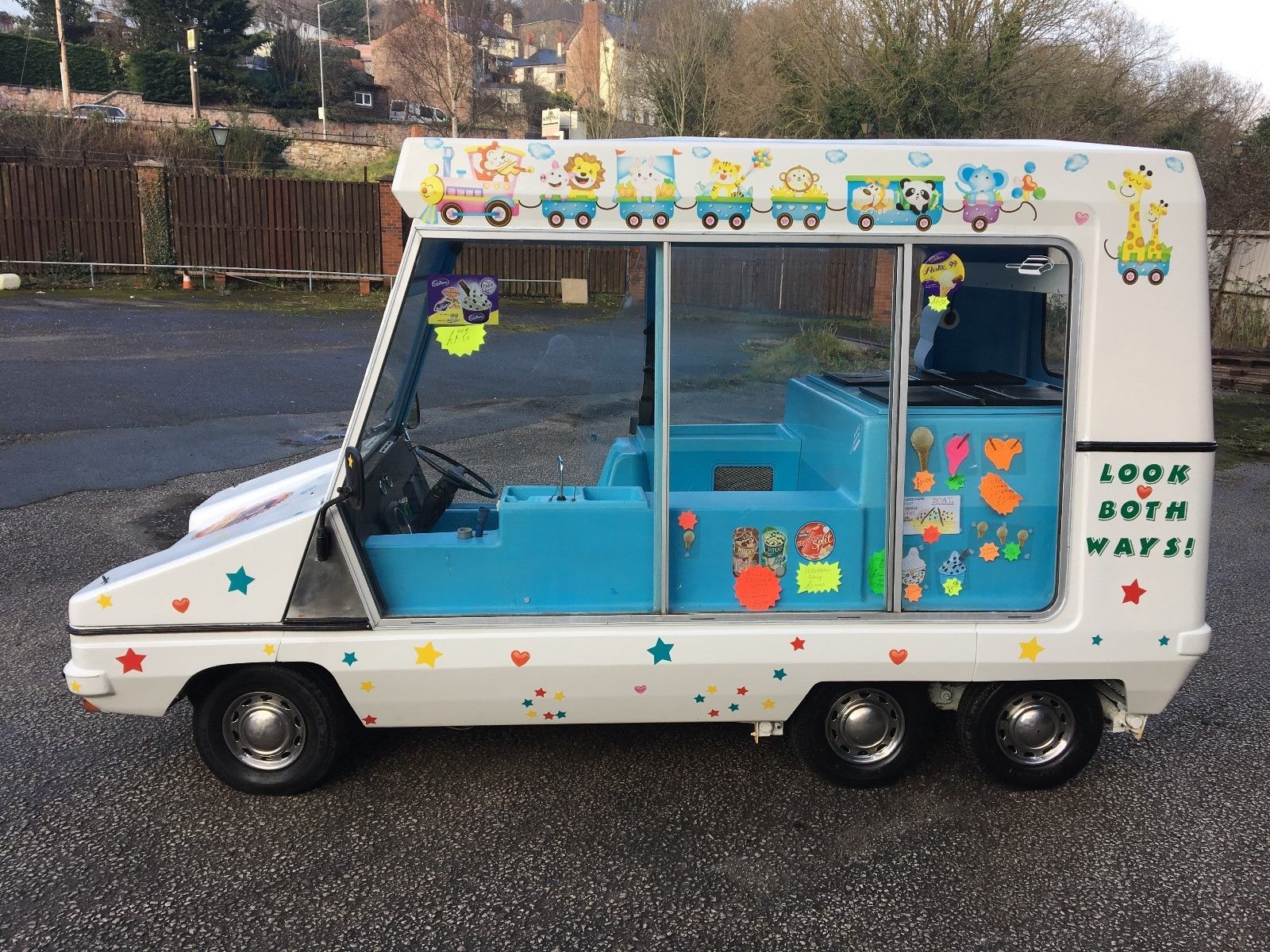 morris ice cream van