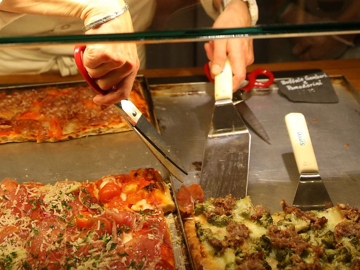 Interesting...... Scissors for #pizza. We can kind of see it. But we do love our wheels!! buff.ly/2DiKMC0