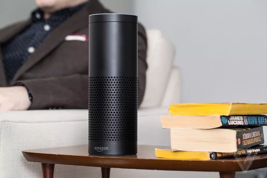 TriponTech's tweet image. Amazon Echo devices are headed to Australia and New Zealand in February. 
bit.ly/2EUBMzV. #amazon #echodevice #headed #australia #NewZealand #February #usandworld #tech #tripontech @TriponTech