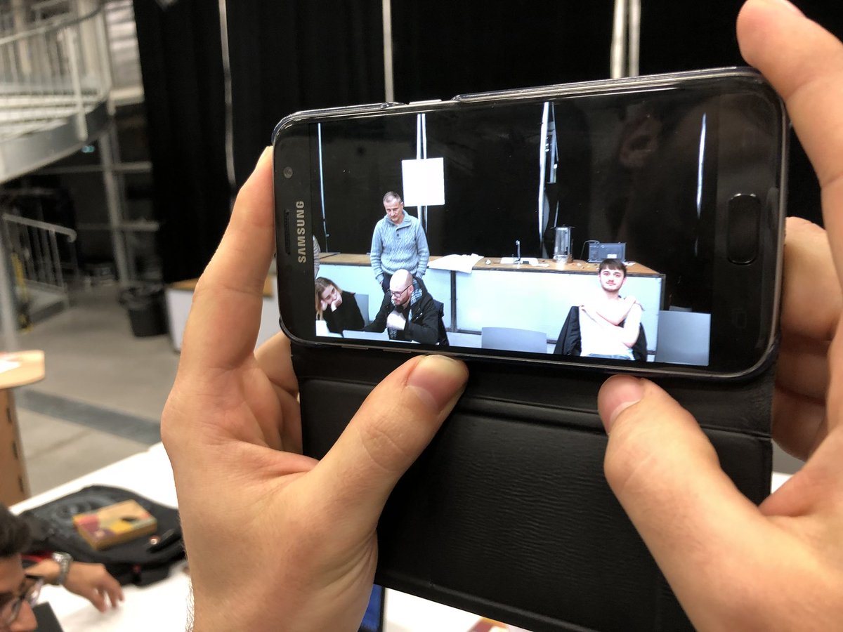LudiStreet's tweet photo. #SI2018 On peut désormais se déplacer tout en visualisant le contenu virtuel ! #Succès @_LeDome @ENSICAEN @NAmenagement https://t.co/1ofyFKFJwv
