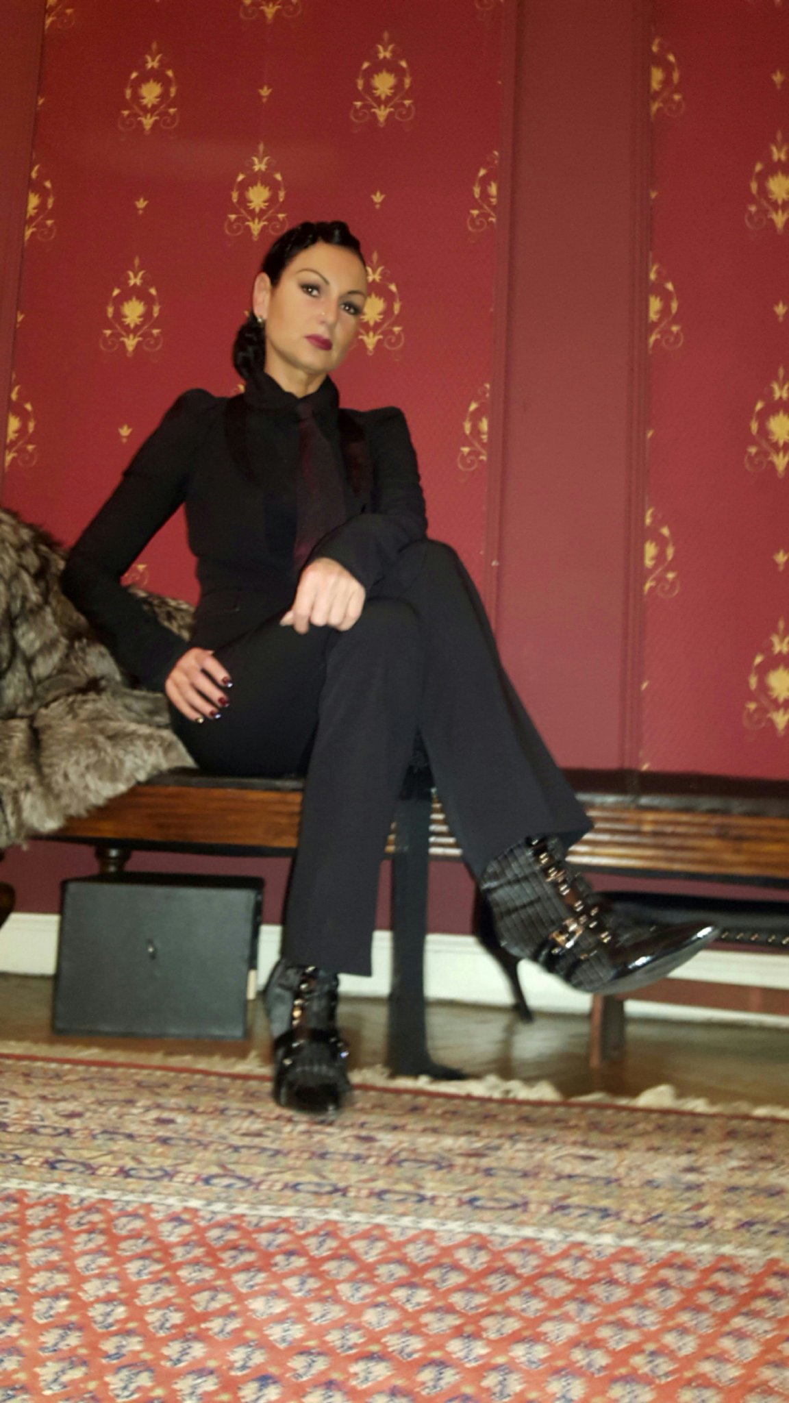 Madame Catarina on X: Ready for birthday party in 20s stile of a very  good friend Mistress t.cowSIIqIxLw6  X